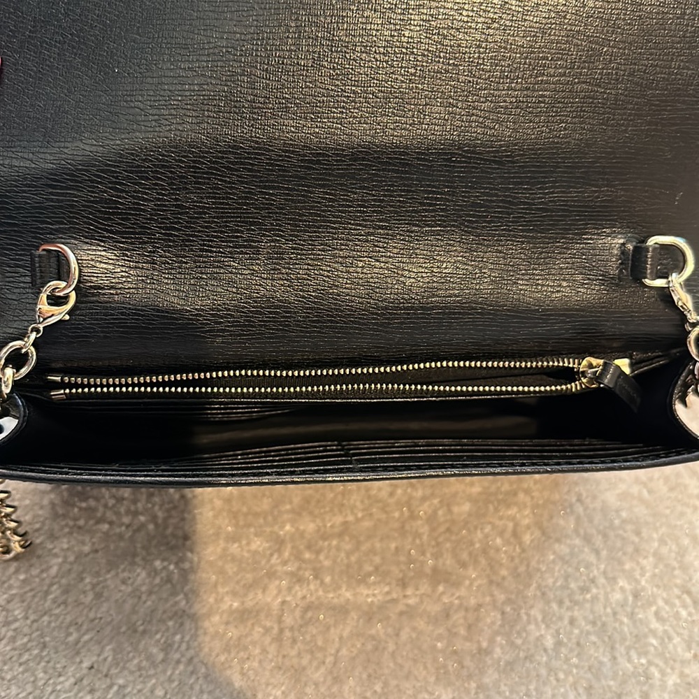 Gucci Wallet On A Chain - image 3